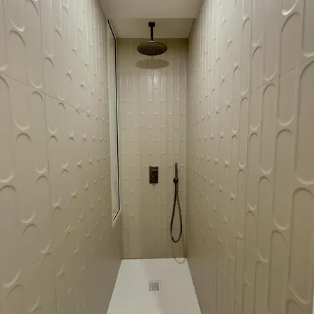 Maison Lyo Luxe Apartamento *
