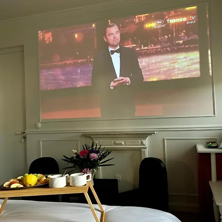 Maison Lyo Luxe Apartment