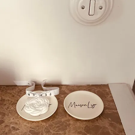 Maison Lyo Luxe Apartmán *