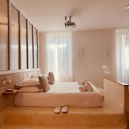 Maison Lyo Luxe